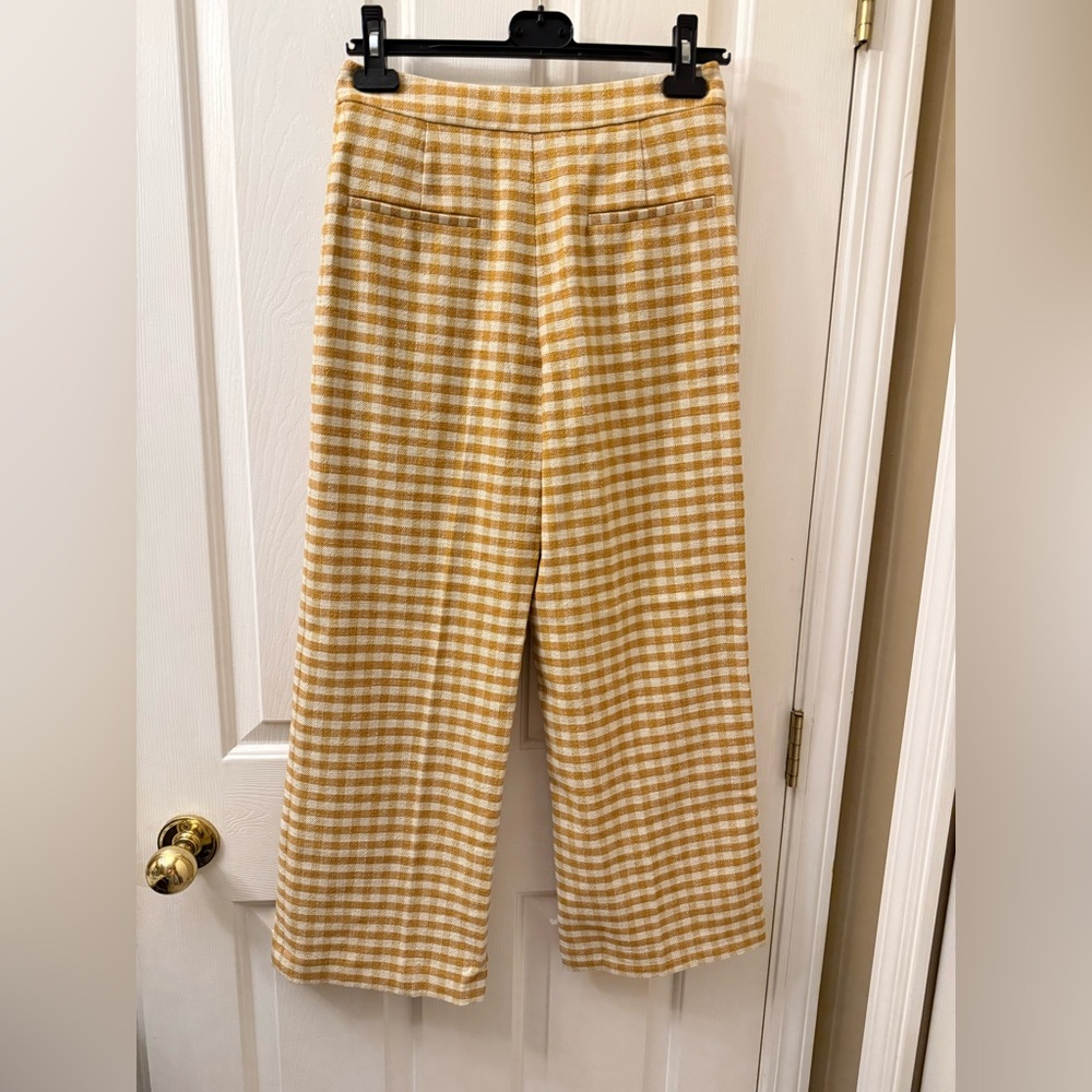 Sezane Martin crop trousers in an ochre check pattern - Picture 5 of 11